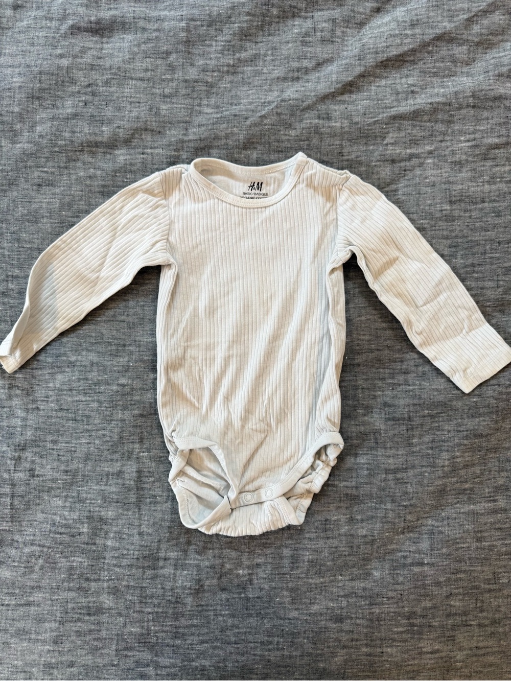H&M white ribbed long sleeve onesie